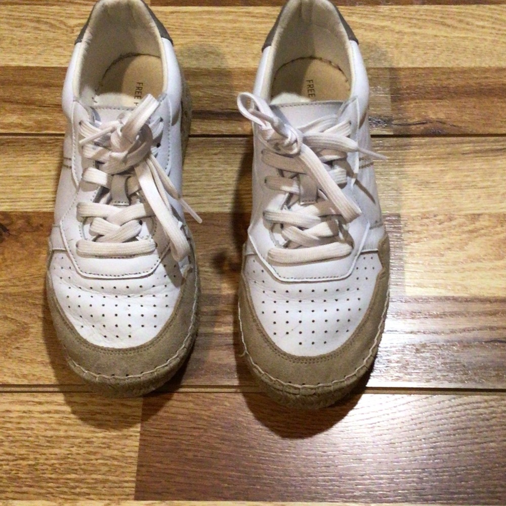 Free People White and Tan Lace-Up Perforated Sneakers
